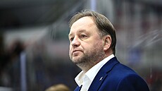 Trenér Pavel Patera z Karlových Var� b�hem druhého �tvrtfinále s Kometou.