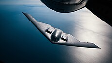 Stroj B-2 Spirit Letectva Spojených stát amerických.