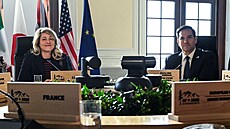 Marco Rubio a Melanie Joly na setkání ministrů zahraničí zemí G7 v La Malbaie v...