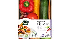 Albert prodává své menuboxy v r�zných variantách. (18. b�ezna 2025)