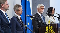 Po schzce ústavních initel na Praském hrad