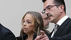Kimberly Sullivanová v�znila svého nevlastního  syna v jedné místnosti svého...