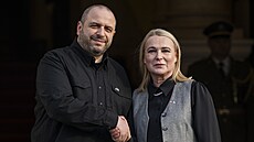 Ministryn� obrany Jana �ernochová p�ijala ukrajinského ministra obrany Rustema...