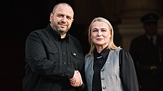 Ministryn� obrany Jana �ernochová (ODS) p�ijala v sobotu ráno v Praze...