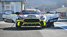 Most, 18.3. 2025, testování Buggyra na mosteckém autodromu. Mercedes AMG GT4, s...