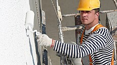 Neutrální barvy: Minimalisté asto volí neutrální edé nebo antracitové fasády,...