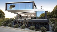 U� i pohled z ulice na d�m zaujme na první pohled.