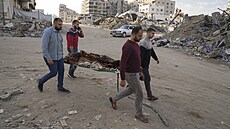 Izrael obnovil údery na Pásmo Gazy. Palestinské ú�ady hlásí p�es 300 mrtvých....