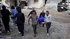 Izrael obnovil údery na Pásmo Gazy. Palestinské úřady hlásí přes 300 mrtvých....