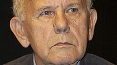 Divadelník Jaroslav Vostrý na snímku z 9. zá�í 2004