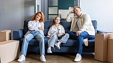 V p�ípad�, �e pronajímatel prodá byt, v n�m� bydlíte, nájemní smlouva p�echází...