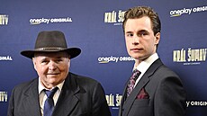 Josef Vávra a Oskar Hes na premiéře seriálu Král Šumavy - Agent chodec (5....