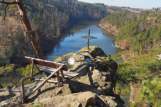 Skalní vyhlídka Halí�ka