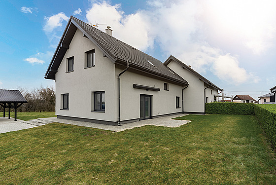 D�m od KM Beta. Systém KM Beta nabízí kompletní �e�ení od zdicích prvk�, p�es...