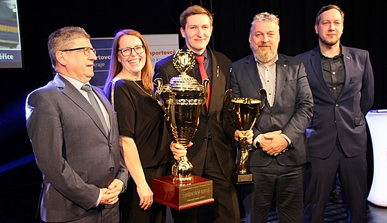 Zleva: Starosta Roudnice nad Labem Franti�ek Pad�lek, Jindra Zalabáková, Michal...