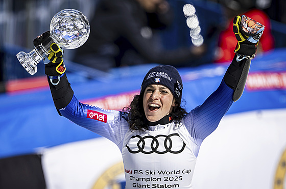 Federica Brignoneová slaví triumf v disciplín�.