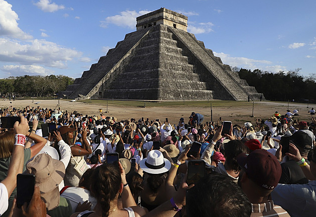 Mayské památky a koupání v jeskyních. Yucatán je Mexiko pro začátečníky