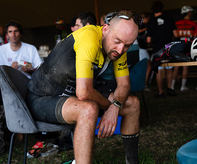 Sport už není prioritou, nevidomý sportovec Zmeškal se po Africe učí znovu žít