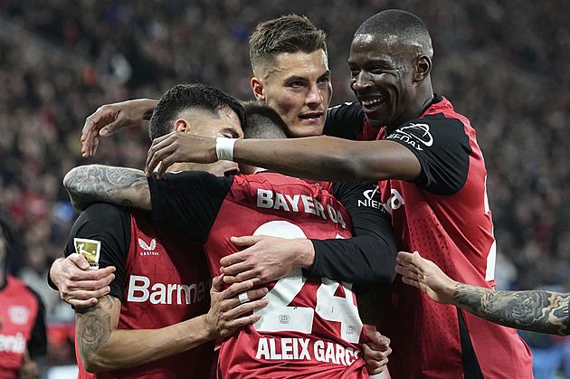 Leverkusenu se drolí zlatý tým. Schick tuší: Nejsme v situaci, abychom bojovali o titul
