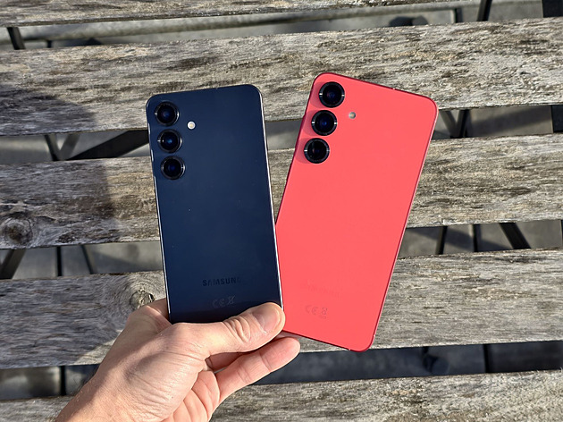 V praxi jsou lepší než na papíře. Test Samsungů Galaxy S25 a S25+
