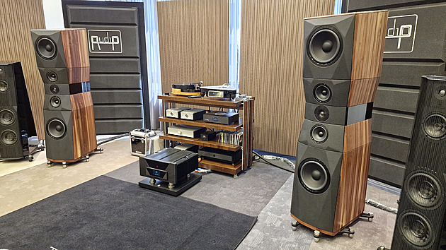 Unikátní experiment: Pomozte odhalit, zda jsou drahé kabely šarlatánstvím