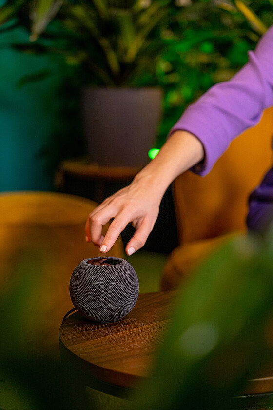 Jarn� �klid s pomocn�ky, kte�� �et�� p��rodu i pen�enku.