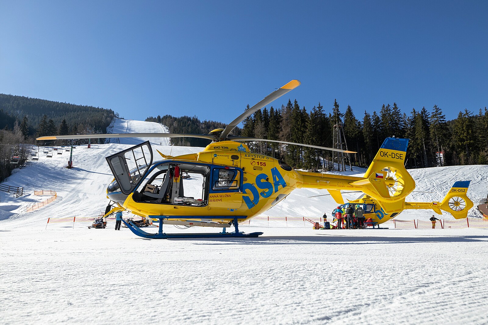 Ve Špindlerově Mlýně zemřel čtyřicetiletý  lyžař. Vyjel ze sjezdovky