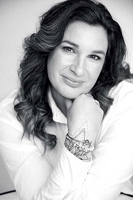 Tou��te po z��iv�ch vlasech, mladistv� pleti a pevn�ch zdrav�ch nehtech?