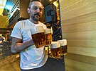 Brnnský pivovar Starobrno slavnostn poktil svj nový leák, nazvaný tatl...