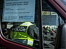 Mobiln sluebna ostravsk mstsk policie nedaleko ubytovny Soiva v ostravskm...