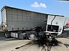 Nehoda kamionu na silnici D48 v Chlebovicch, mstn sti Frdku-Mstku, ve...