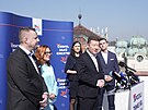 Politici SPD, Svobodných, Trikolory a PRO podepsali memorandum o spolupráci pro...