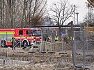 Policist� kv�li n�lezu nevybuchl� leteck� pumy na staveni�ti v brn�nsk� ulici...