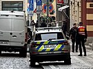 Policie uzavela Jeruzalmskou ulici v Praze. U synagogy se nael podezel...