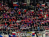 �e�tí fanou�ci p�ed kvalifika�ním utkáním na MS proti Faerským ostrov�m