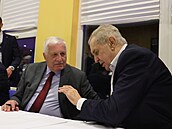 Bývali prezidenti Milo Zeman a Václav Klaus na oslav osmi let televize XTV....