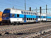 V Praze-Libni dnes dopoledne osobní vlak projel náv�stidlo zakazující jízdu....