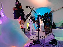 Ledový koncert v italském pr�smyku Passo del Tonale