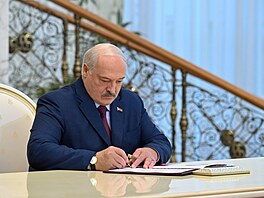 Bloruský prezident Alexandr Lukaenko bhem své inaugurace (25. bezna 2025)