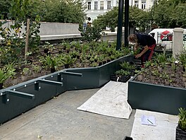 Snímek z realizace zku�enými profíky, který odhaluje i st�eva d�myslného...