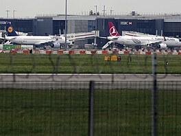 Nejv�t�í londýnské leti�t� Heathrow se v pátek potýká s rozsáhlým výpadkem...