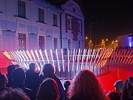 Oblíbený festival sv�tla BLIK BLIK v Plzni. Tisíce lidí se vydaly na trasu od...