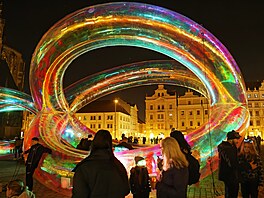 Oblíbený festival sv�tla BLIK BLIK v Plzni. Tisíce lidí se vydaly na trasu od...