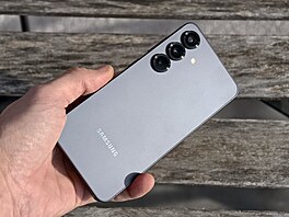 Samsung Galaxy S25