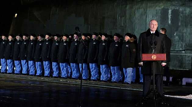 Vladimir Putin nav�t�vil Murmansk. (27. b�ezna 2025)