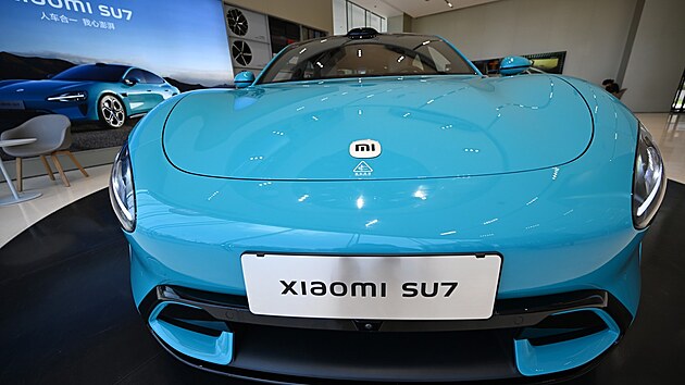 Sn�it p�i prvn� p�edv�d��ce cenu �jen tak�, skoro o 40 procent, nen� zrovna lacin� gesto. Xiaomi se ale vyplatilo.