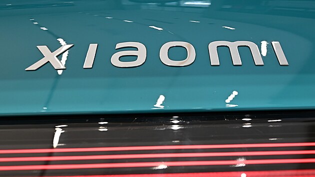 Spr�vn� se to �te jako ��aomi�. Asi se to budeme muset nau�it, proto�e nejpozd�ji v roce 2027 zaplav� Xiaomi Auto evropsk� trhy.