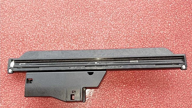 U chlapce policist nali plastov pedmt, kter mohl pipomnat stelnou zbra.