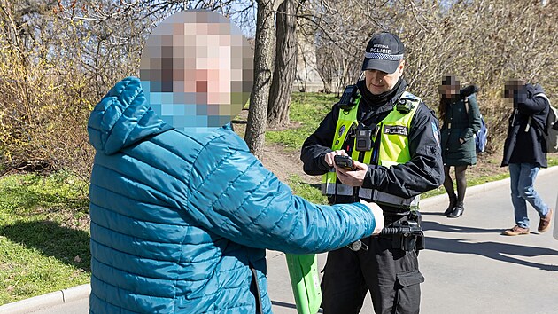Pi akci s nzvem Kolobka strnci zkontrolovali od tvrtka do nedle ve vech praskch obvodech stovky astnk silninho provozu. (24. bezna 2025)