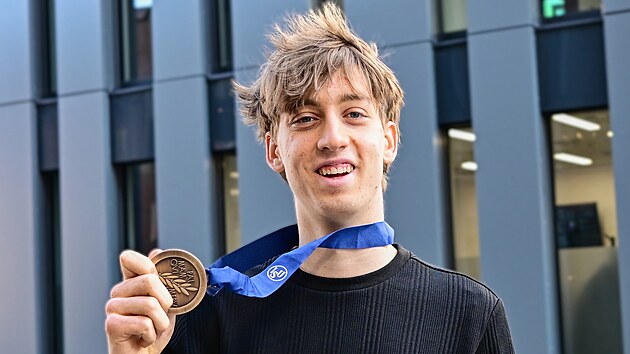 Jílek ve Sáblíková Olimpiyatlara katılmak için yarışacak